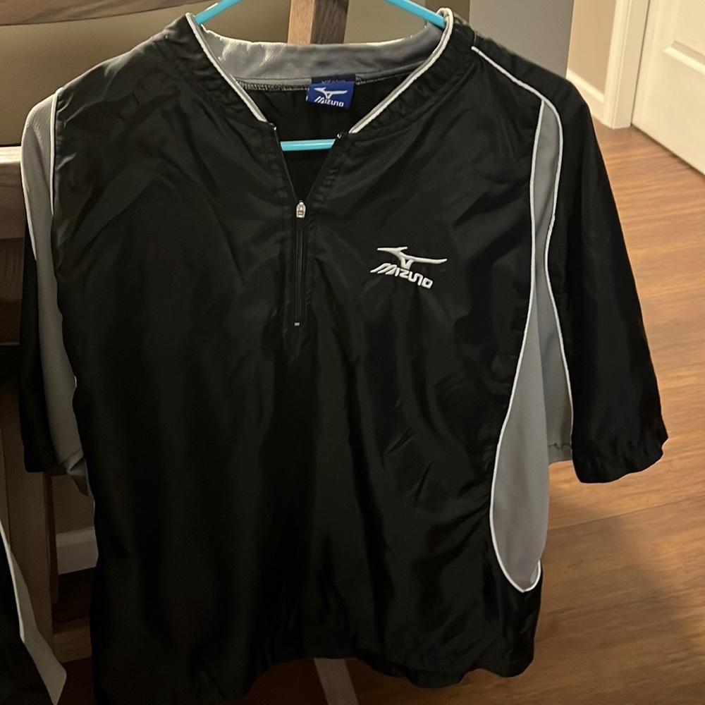 Mizuno baseball windbreaker